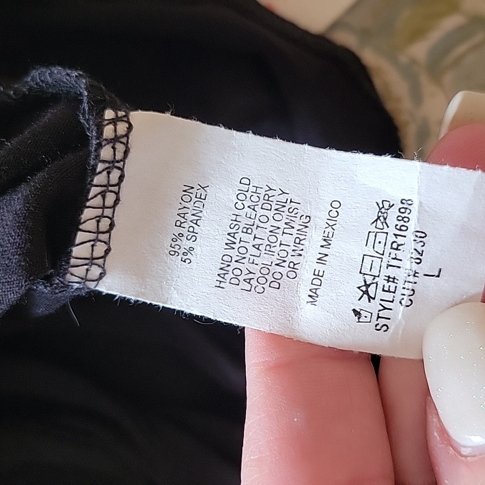 AMERICAN REBEL Biker Crop Top - Picture 7 of 8